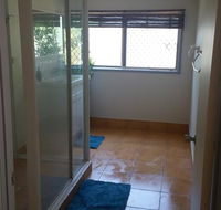 66a farnborough rd - Accommodation Burleigh