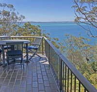 7 'Skyline' 12 Thurlow Avenue - Unit with a WOW factor - Accommodation Burleigh