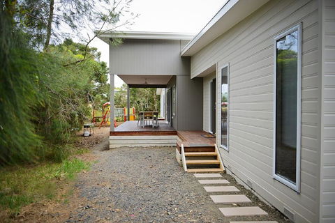 7 Gilmore St, Smiths Beach - Accommodation Burleigh 0