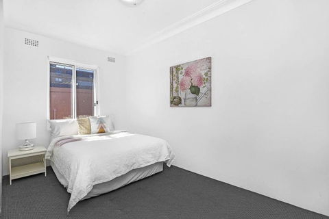 8 South Pacific 2 Bedrooms - Accommodation Burleigh 3
