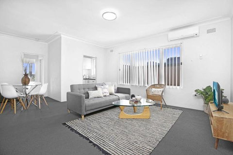 8 South Pacific 2 Bedrooms - Accommodation Burleigh 0