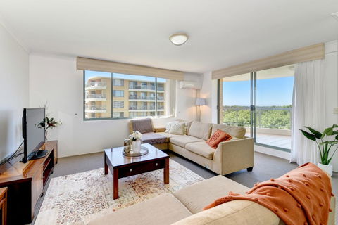 810 At The Plaza - Accommodation Burleigh 3