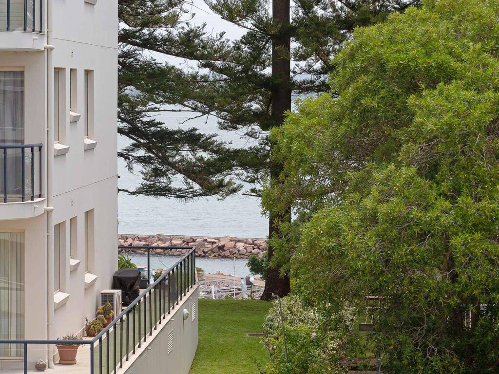 Nelson Bay NSW Accommodation Burleigh