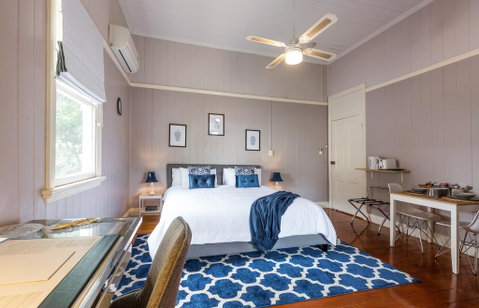 99 Kirkland Bed & Breakfast - Accommodation Burleigh 3