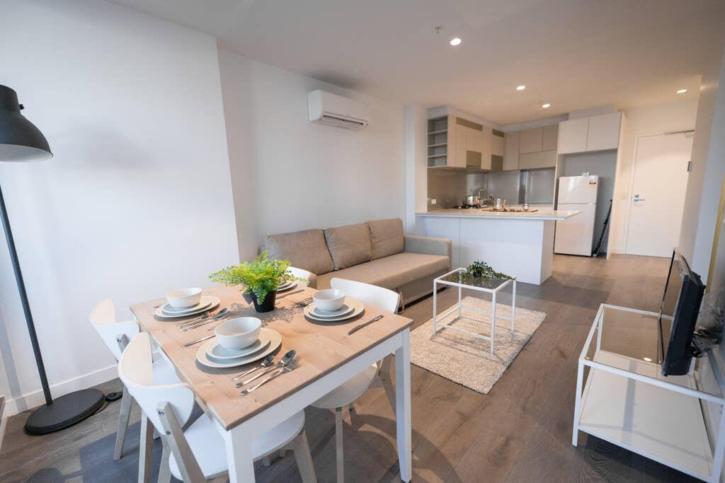 Melbourne VIC Accommodation Burleigh
