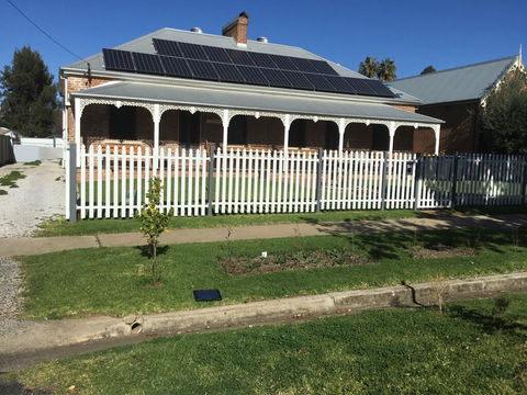A Homestead On Market - Accommodation Burleigh 0