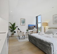 A Luxury home hidden in the Urban oasis - Accommodation Burleigh