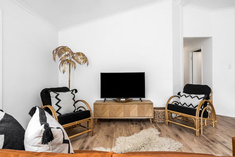 A PERFECT STAY - 3 Salty Sisters - Accommodation Burleigh 3