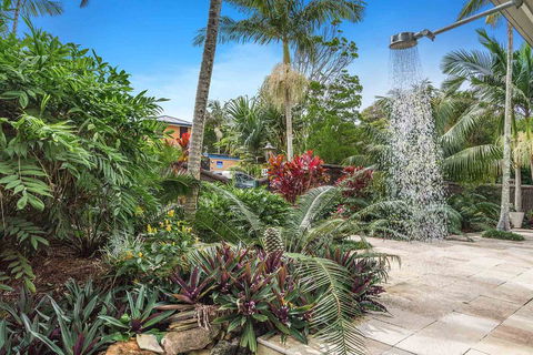A PERFECT STAY - Cavvanbah Seaside Cottage - Accommodation Burleigh 3
