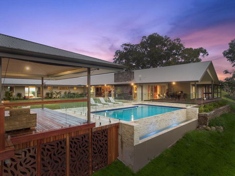 A PERFECT STAY - Serene Myocum - Accommodation Burleigh 0