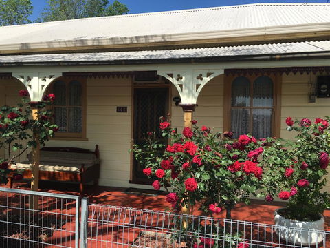 A Settlers Cottage Accommodation Bathurst CBD - Accommodation Burleigh 1