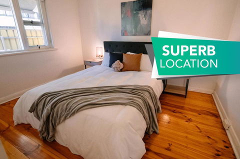 A Wave Away @ Glenelg Cosy Unit Near The Beach - Accommodation Burleigh 0