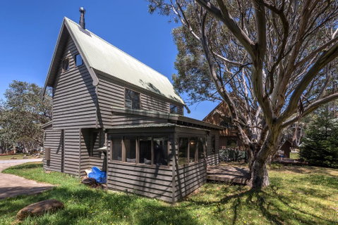Aaragon - Accommodation Burleigh 2