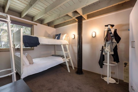 Aaragon - Accommodation Burleigh 1