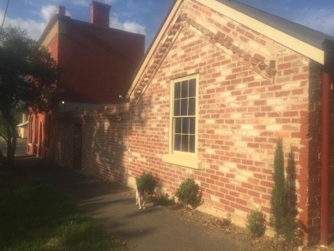 Aarav Cottage - Accommodation Burleigh 0