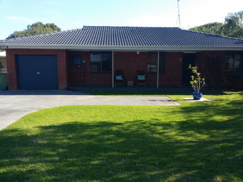 Abbey Beach Shack - Accommodation Burleigh 1