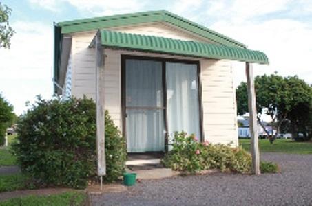 Abel Tasman Cabins Devonport - Accommodation Burleigh 2