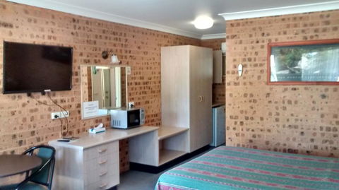 Aberdeen Motel - Accommodation Burleigh 1
