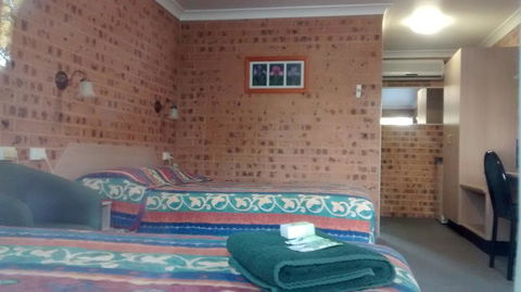 Aberdeen Motel - Accommodation Burleigh 2