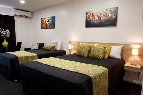 Abode37 Motel Emerald - Accommodation Burleigh 3