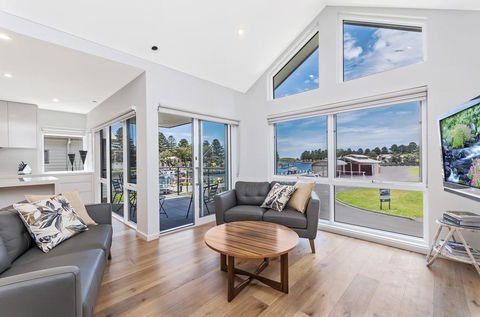 Absolute - Accommodation Burleigh 3