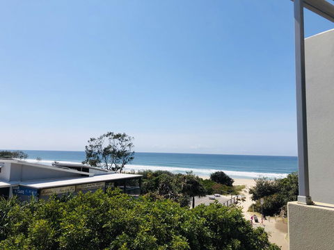 Absolute Beachfront - Cabarita Beach - Ocean Views - 3 Bed Apartment - Accommodation Burleigh 0