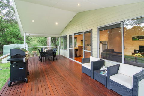 Acacia Chalets Margaret River - Accommodation Burleigh 3