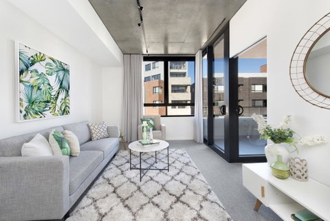 Accommodate Canberra - Azure - Accommodation Burleigh 1