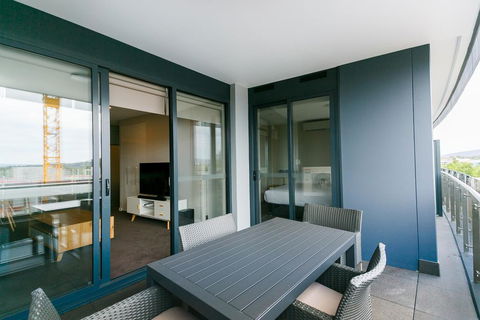 Accommodate Canberra - Indigo - Accommodation Burleigh 2