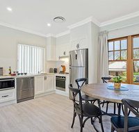 Accommodation Hunter - Adams Street Maitland - Accommodation Burleigh