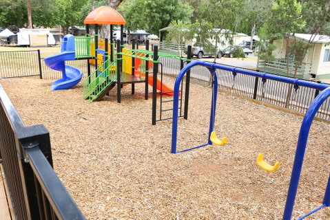 Adelaide Brownhill Creek Tourist Park - Accommodation Burleigh 1