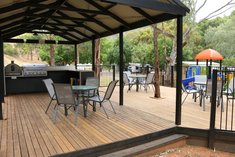 Adelaide Brownhill Creek Tourist Park - Accommodation Burleigh 2