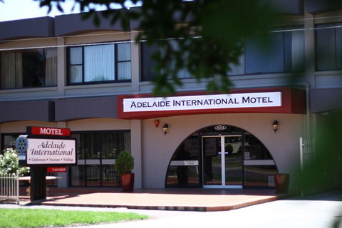 Adelaide International Motel - Accommodation Burleigh 2