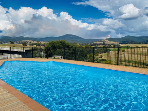 ELM Accommodation - Merrijig - Accommodation Burleigh 0