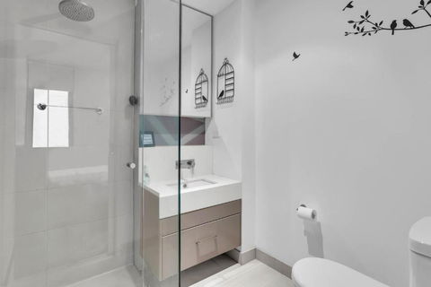 Essendon North Sanctuary By Ready Set Stay - Accommodation Burleigh 4