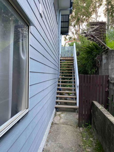 FAMILY 3-bedroom Everton Hills Apartment - Accommodation Burleigh 2