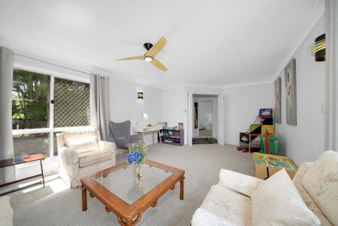 Family Escape Serene Oasis With Pool And AC - Accommodation Burleigh 4
