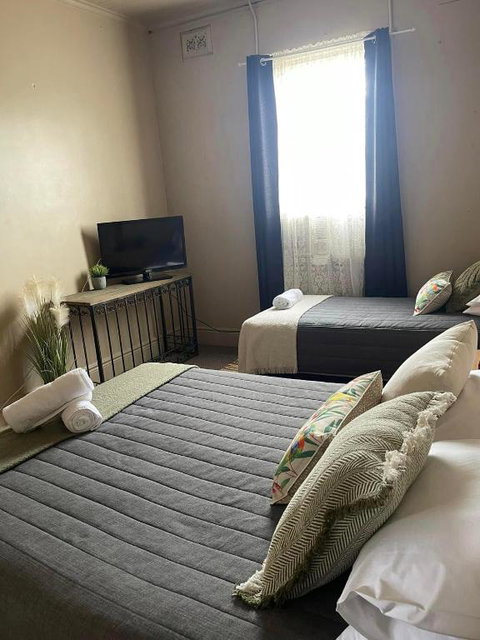 FEDERAL HOTEL QUIRINDi - Accommodation Burleigh 1