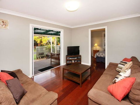FINLIA AT FLINDERS - Accommodation Burleigh 2