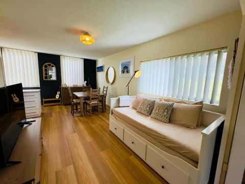 FORR64 - Cosy East Perth Retreat - Accommodation Burleigh 0