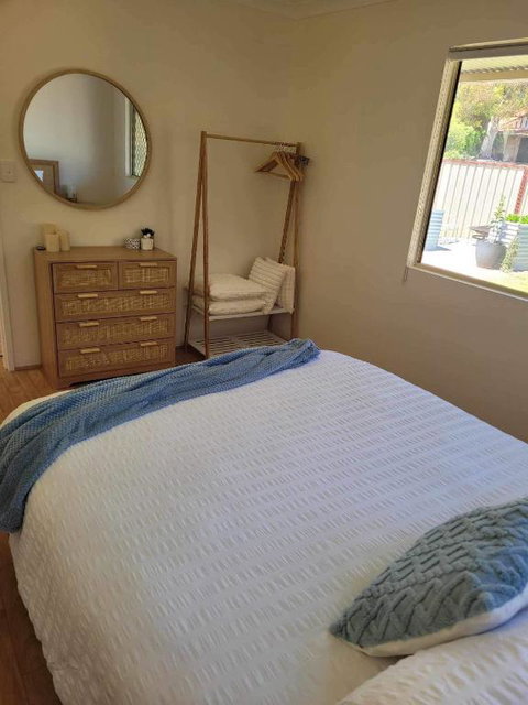 G&R Beach Cottage - Accommodation Burleigh 0