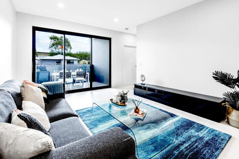 G3 Apartment - Accommodation Burleigh 1