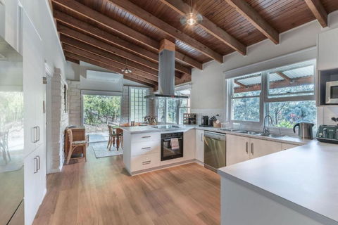 GANGURRU - Accommodation Burleigh 1