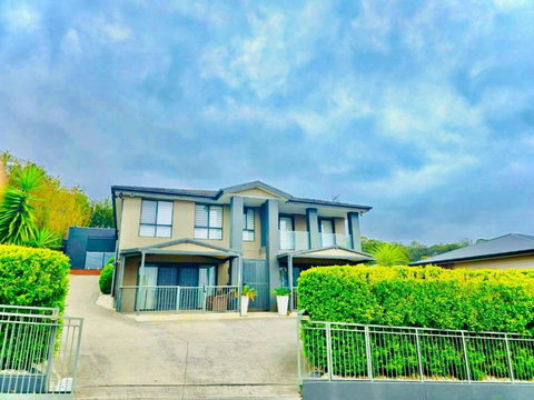 Guesthouse Koonawarra - Accommodation Burleigh 0