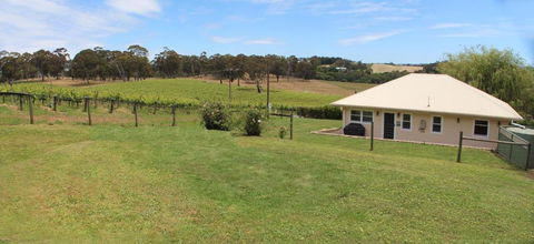 Hill Cottage Hahndorf - Accommodation Burleigh 0