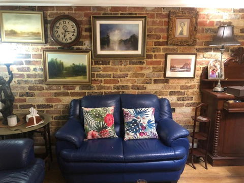 Historic Secluded Garden Cottage - Accommodation Burleigh 3