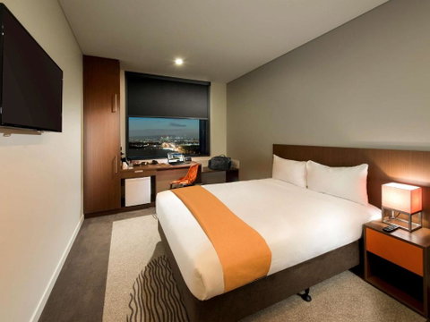 Ibis Brisbane Airport - Accommodation Burleigh 3