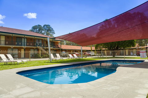 Advance Motel - Accommodation Burleigh 2