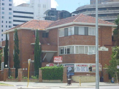 Affordable & Comfortable Apartment On Langley Park - Accommodation Burleigh 1