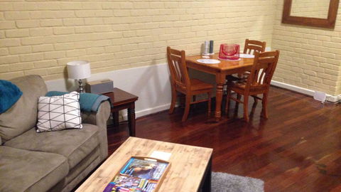 Affordable & Comfortable Apartment On Langley Park - Accommodation Burleigh 0